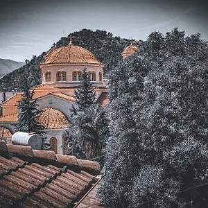 House Of Linda 93 Lodge Berat
