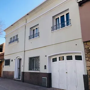 https://departamentos-la-gringa-mendoza.hotelsmendoza.com